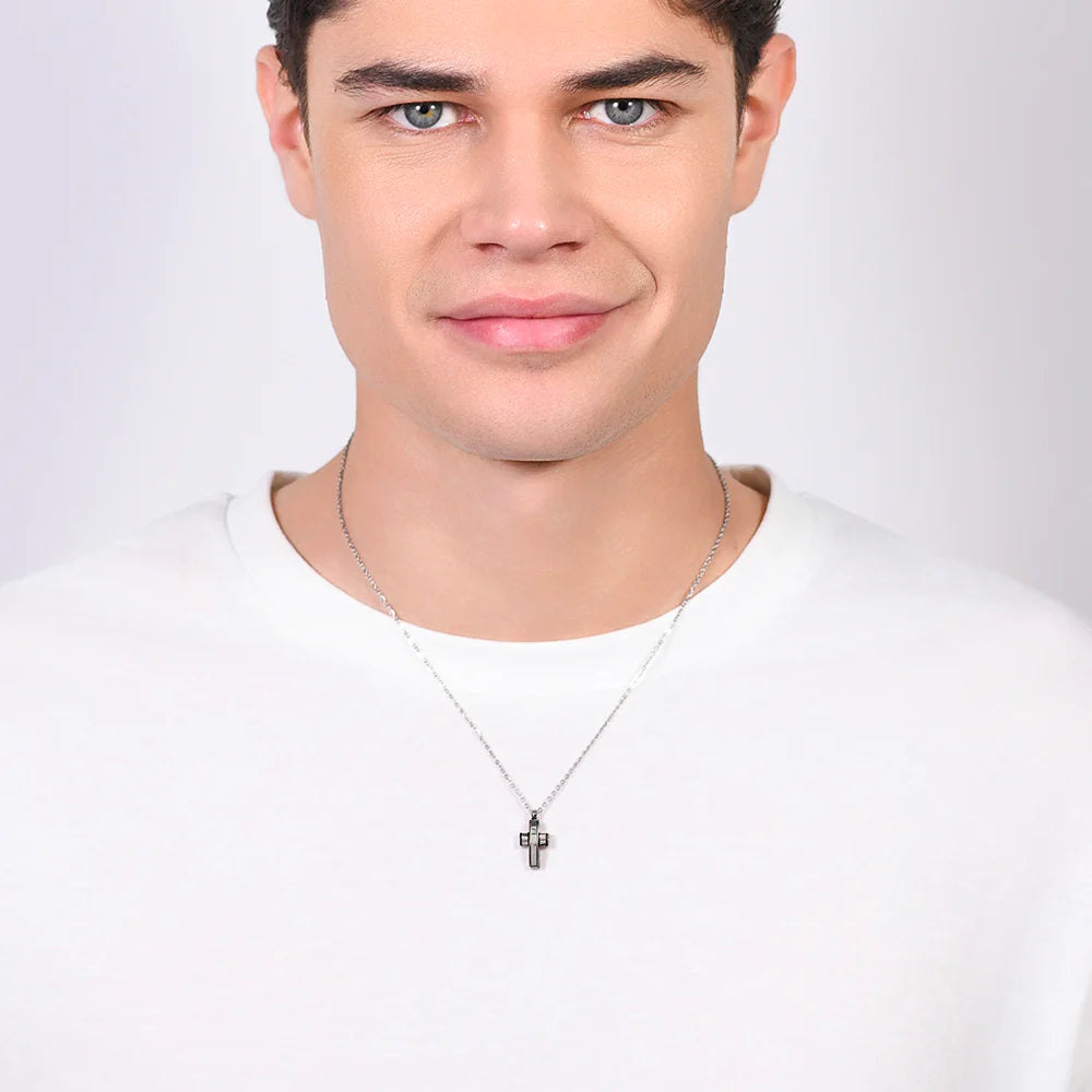Collar Acero Hombre Cruz Plateada Negra Luca Barra